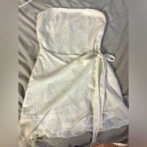 Strapless Lucy in the sky white dress